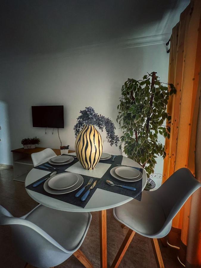 Loftriana Apartment Севиля Екстериор снимка